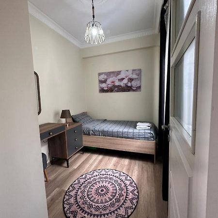 Taksim Private Room Стамбул Екстер'єр фото
